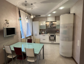 Продам 3к.кв. 110 кв.м. в Петергофе - Жилая недвижимость, Продажа квартир Санкт-Петербург